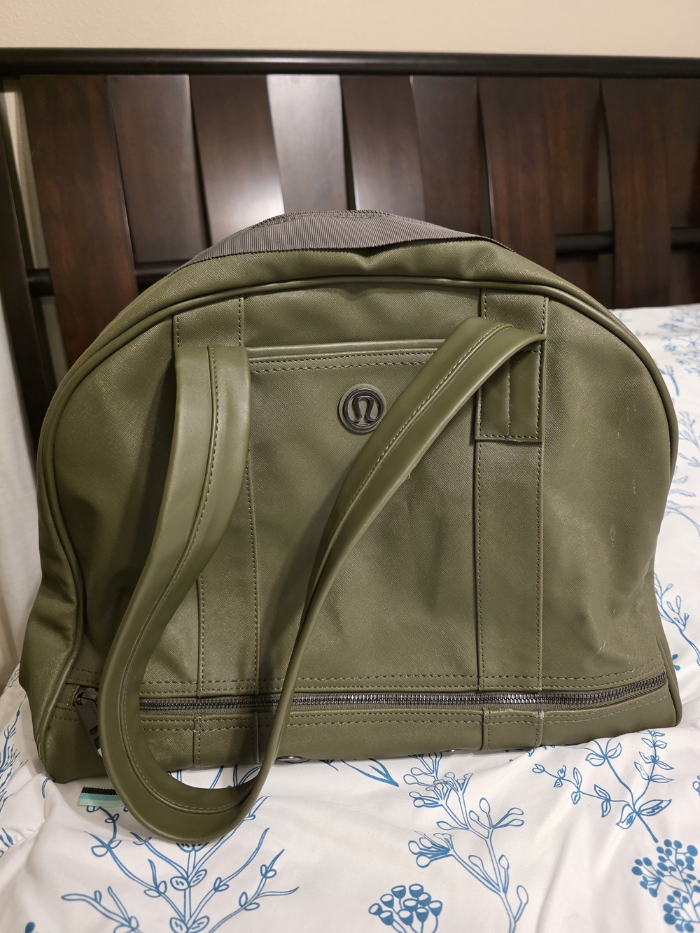 lululemon athletica olive duffel tote in green
